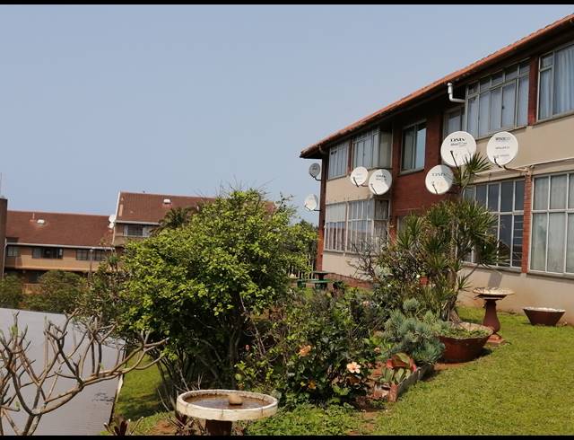2 BEDROOM APARTMENT FOR SALE IN SCOTTBURGH CENTRAL